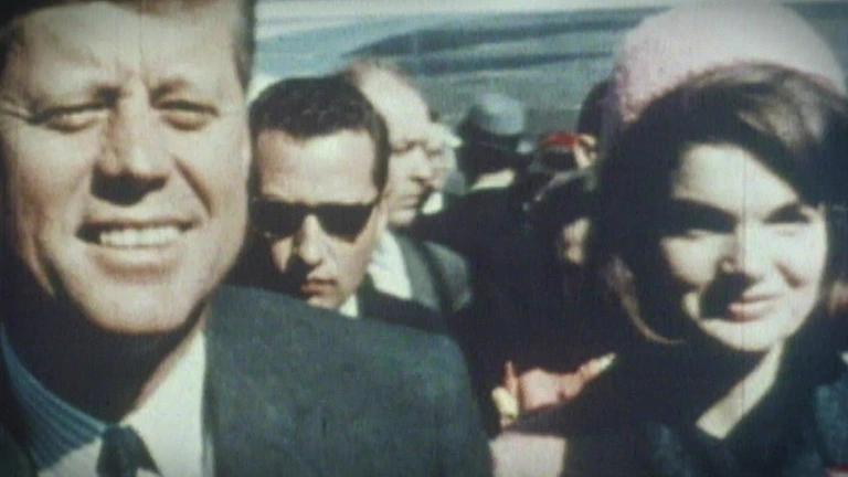 JFK: Spiknutí