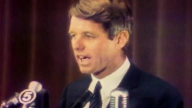 Robert Kennedy: Ve stínu úspěchu