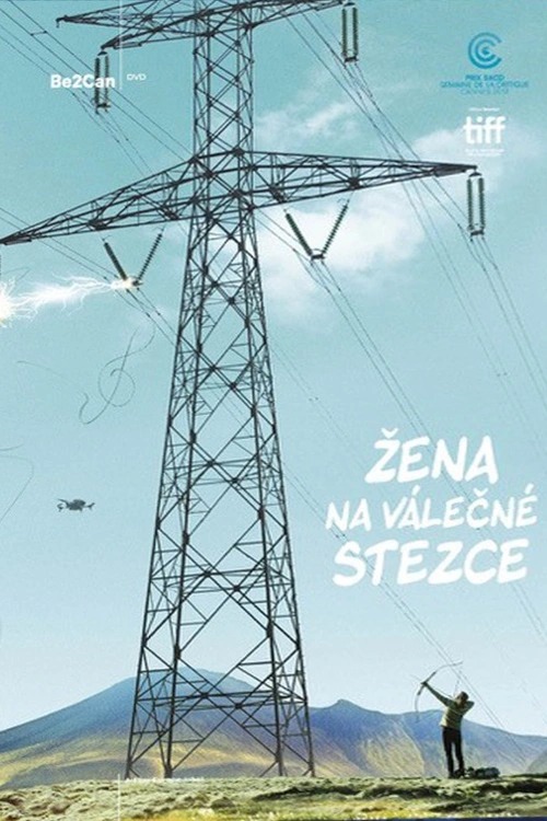 Je lepší metodou záchrany světa sabotáž stožárů vysokého napětí, nebo adoptování ukrajinského sirotka? Tuto otázku řeší svérázná „zenová teroristka“ ve šťavnatém, ironickém, nádherně nasnímaném a lahodně nazvučeném filmu Benedikta Erlingssona, který se podobně jako v povídkovém filmu O koních a lidech zabývá laskavými črtami islandské svéhlavosti.  Padesátnice Halla je zdánlivě spořádaná učitelka a sbormistryně, ale pod klidným zevnějškem dříme víc, než se na první pohled zdá. Tvrdá a nekompromisní žena má ještě druhý život – vede totiž soukromou válku s průmyslovými giganty, kteří ničí islandskou krajinu. Nejhledanější žena ostrova řeší s lukem v ruce dilema mnohých z nás: jak svým dílem přispět k tomu, aby nedošlo k ekologické a sociální katastrofě?