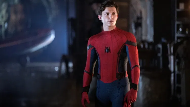 Spider-Man: Daleko od domova