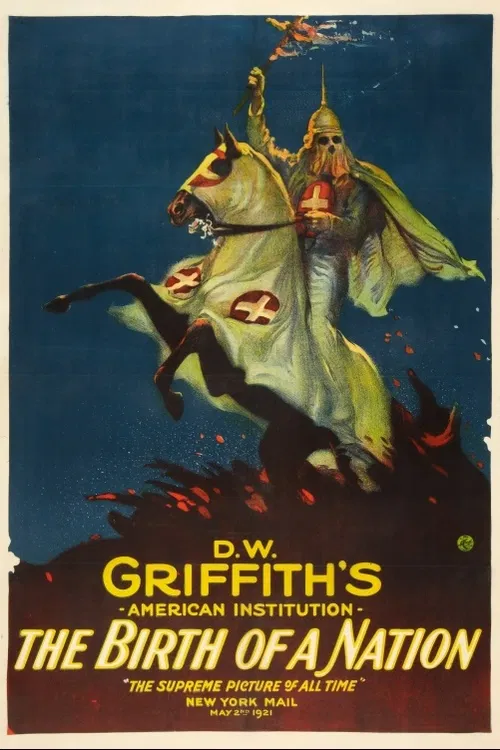 Kontroverzní, vysloveně rasistická, ale přelomová americká filmová předloha. Dvoudílný epos natočený podle románu Thomase Dixona The Clansman (1905) sleduje dopad občanské války na dvě rodiny: Stonemanovy ze Severu a Cameronovy z Jihu, z nichž každá stála na jiné straně konfliktu. První polovina filmu se odehrává od vypuknutí války až po atentát na prezidenta Abrahama Lincolna a závěrečná část se zabývá chaosem éry rekonstrukce po občanské válce. Režisér D. W. Griffith svým velkorozpočtovým a umělecky ambiciózním ztvárněním let občanské války způsobil revoluci v mladém filmovém umění. Přelomový němý film uvedený do kin v roce 1915 se stal prvním hollywoodským trhákem. Byl to nejdelší a nejvýdělečnější film tehdejší produkce a umělecky nejvyspělejší film své doby. Zajistil budoucnost celovečerních filmů i přijetí filmu jako seriózního média. Epos o americké občanské válce (1861–65) a éře rekonstrukce, která ji následovala, byl dlouho oceňován pro své technické a dramatické inovace, ale odsuzován pro rasismus