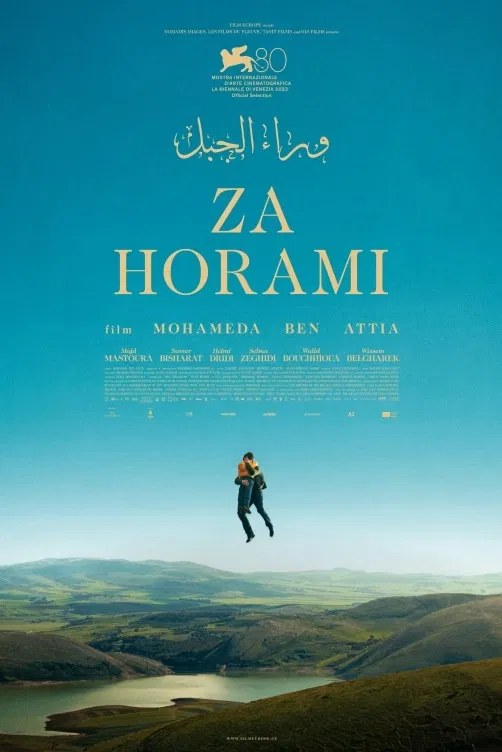 Za horami